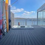 Holiday home Seehaus Pippa Mit Sauna Und Whirlpool Direkt Am By Interhome Mucheln
