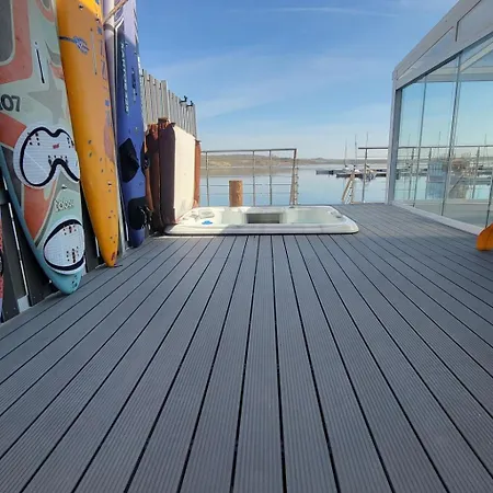 Seehaus Pippa Mit Sauna Und Whirlpool Direkt Am By Interhome *