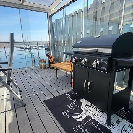 Seehaus Pippa Mit Sauna Und Whirlpool Direkt Am By Interhome Mucheln