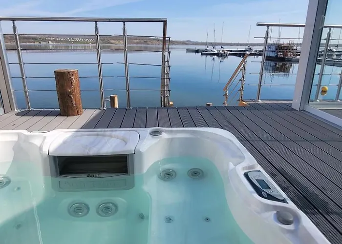 Feriehus Seehaus Pippa Mit Sauna Und Whirlpool Direkt Am By Interhome *