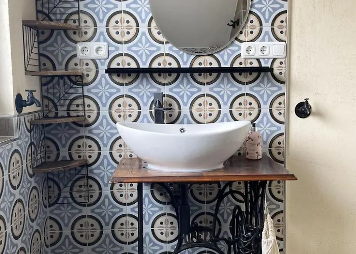 Seehaus Pippa Mit Sauna Und Whirlpool Direkt Am By Interhome Feriehus Mucheln