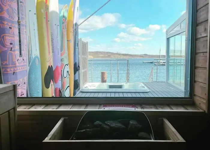 Seehaus Pippa Mit Sauna Und Whirlpool Direkt Am By Interhome